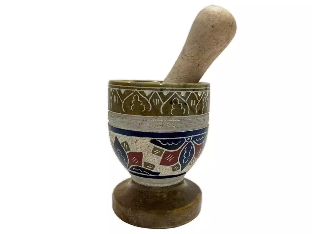 Pilão Decorativo 12 cm em Pedra Sabão com um bordado maravilhoso